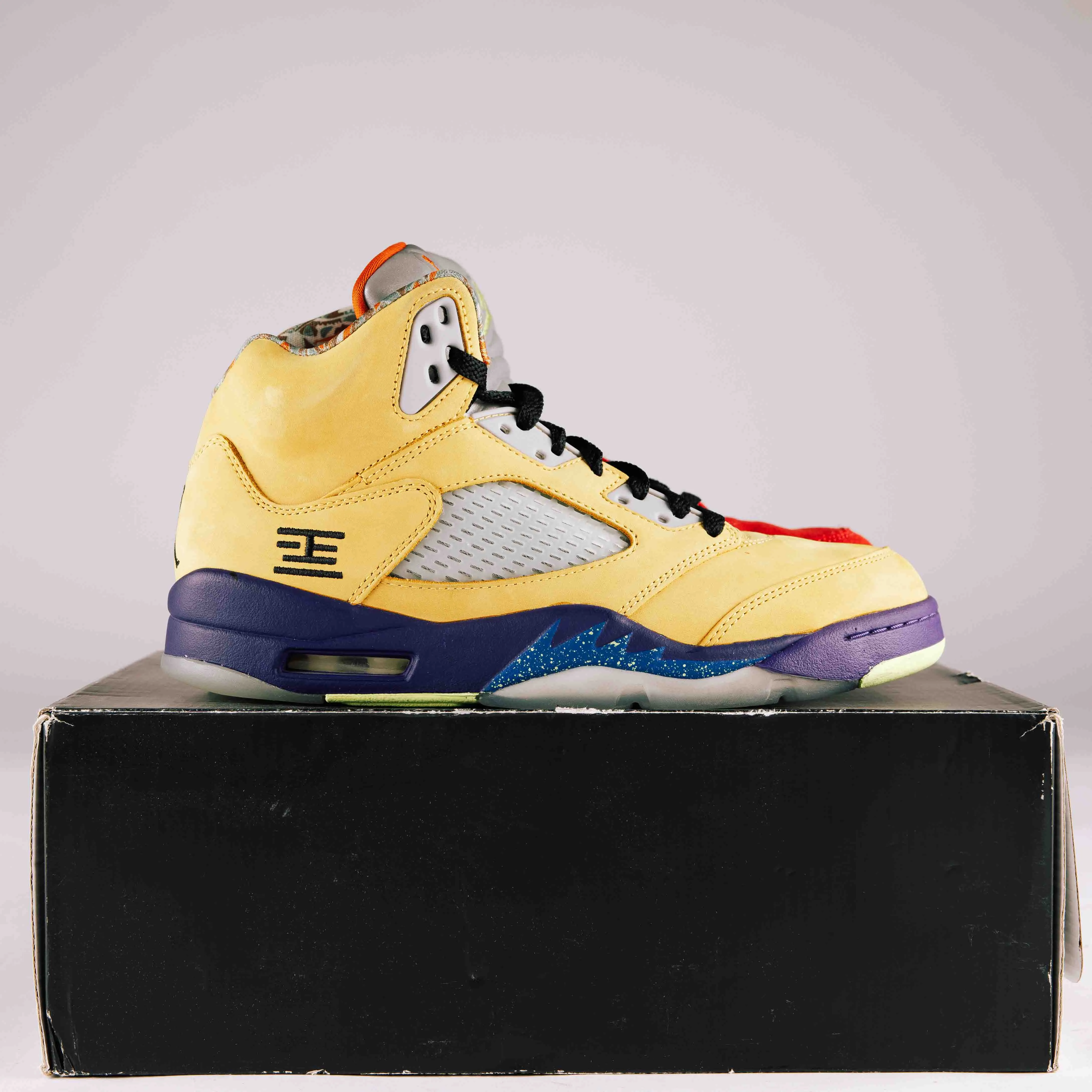 Jordan 5 Retro What The - Used - 0322