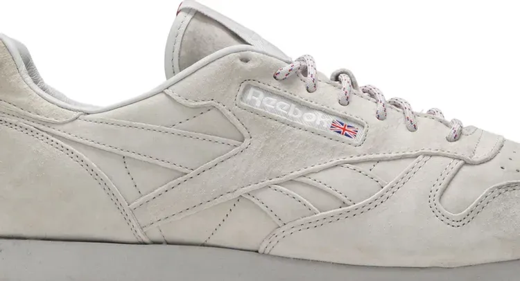 Kendrick lamar x classic 'neutral' Reebok sneakers, tan