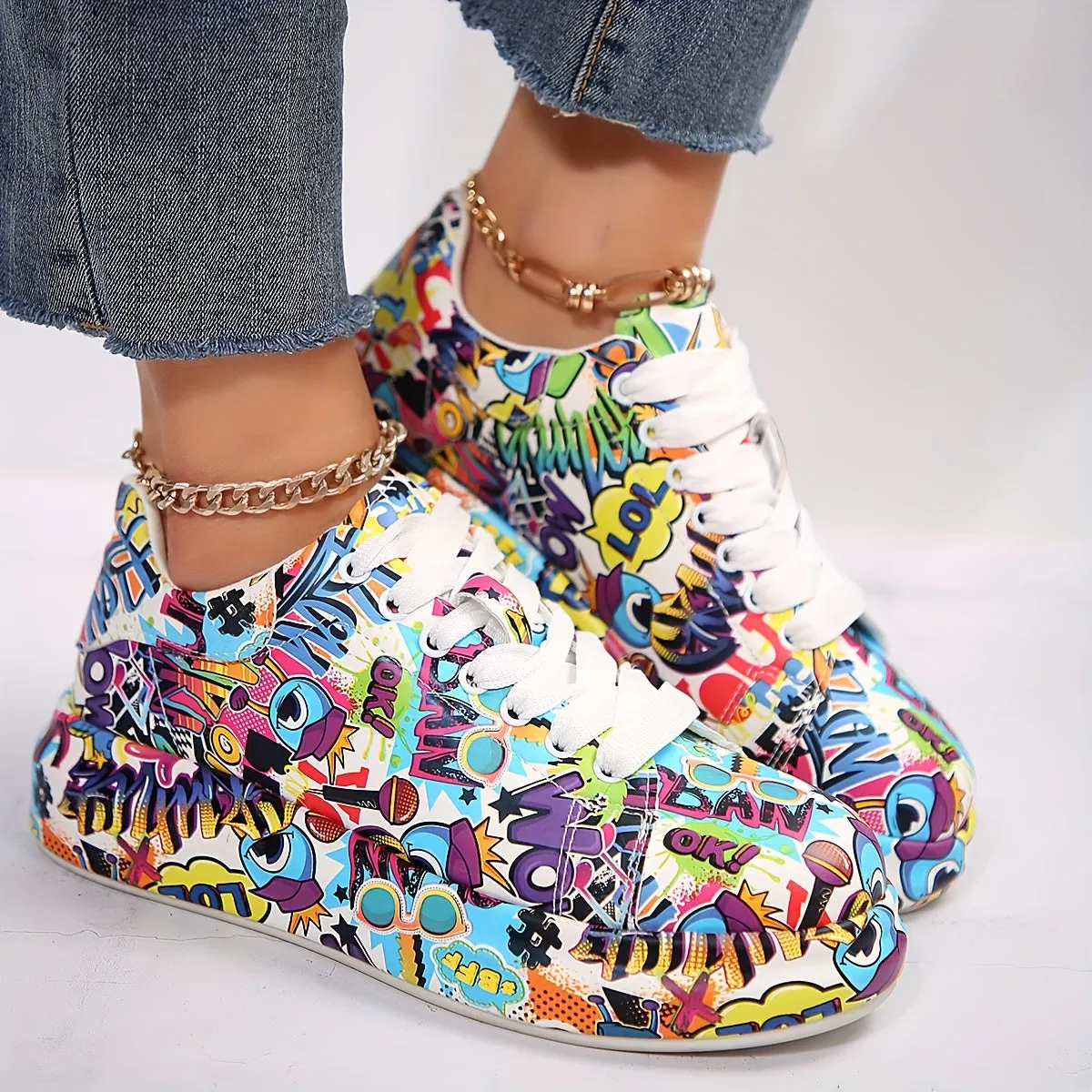 Women's Graffiti Print Casual Sneakers, Platform Heightened Lace Up Soft Sole Walking Shoes, Low-top Versatile Sporty Trainers